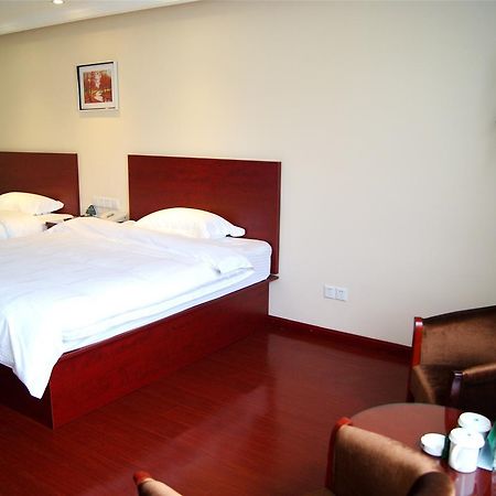 Greentree Inn Jiangxi Fuzhou Gandong Bridge Express Hotel Exteriér fotografie