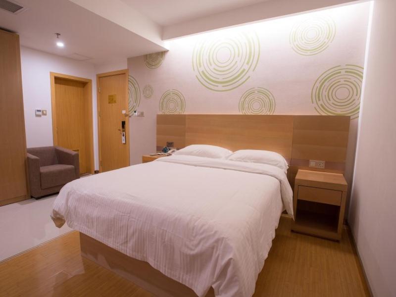 Greentree Inn Jiangxi Fuzhou Gandong Bridge Express Hotel Exteriér fotografie