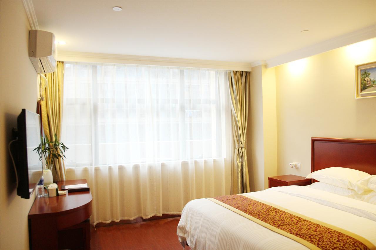 Greentree Inn Jiangxi Fuzhou Gandong Bridge Express Hotel Exteriér fotografie
